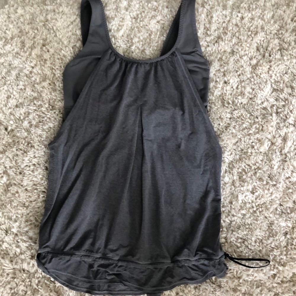 Lululemon tank